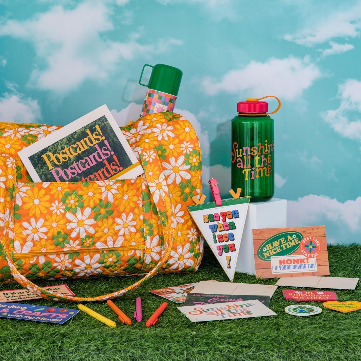 imagebando Quilted Duffel Bag for Women Large Carry On Travel Weekend Bag with Top and Shoulder Straps Retro Floral