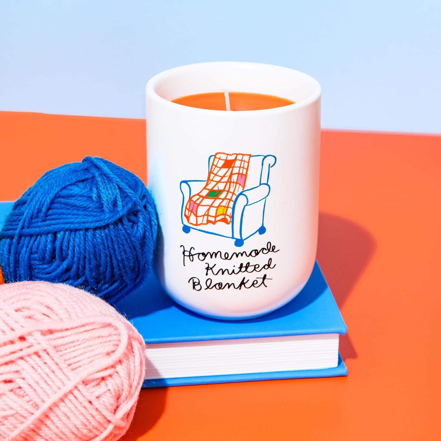 imagebando Fruity Scented Decorative Candle Cute and Aesthetic Vintage Inspired Candle Homemade Knitted Blanket